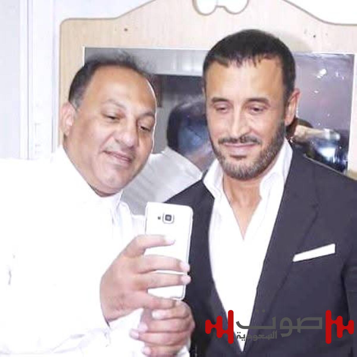 سامر العوفي.. عدسة المشهد الفني ورفيق النجوم