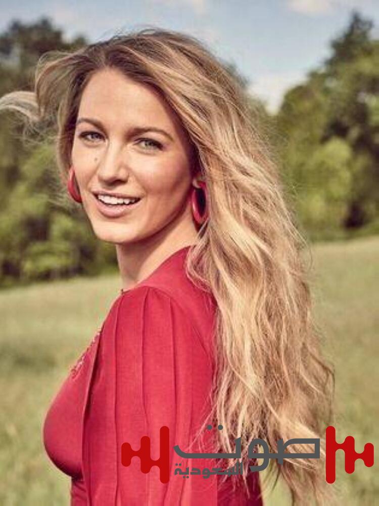 بريق على السجادة الحمراء.. إطلالة ساحرة لبليك لايفلي وسيرينا ويليامز