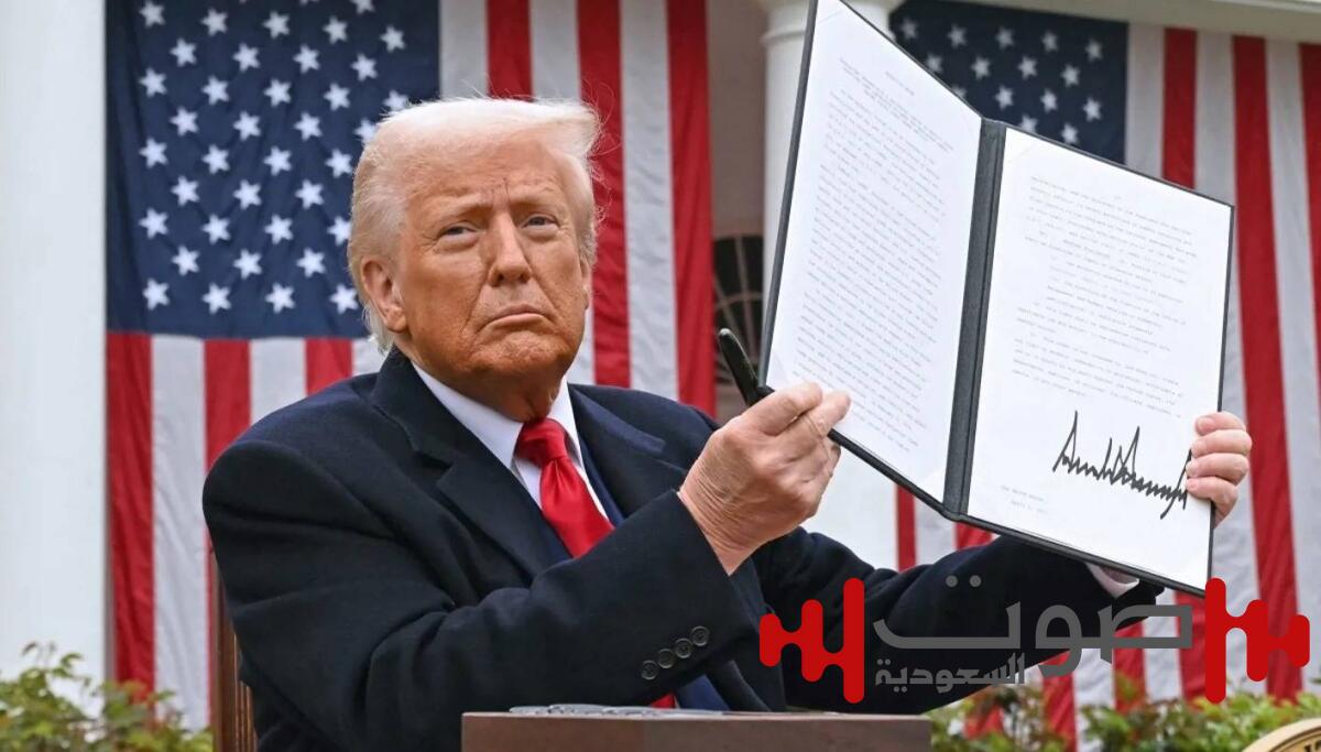 وسط جدل عالمي.. رسوم ترمب الجمركية تدخل حيز التنفيذ