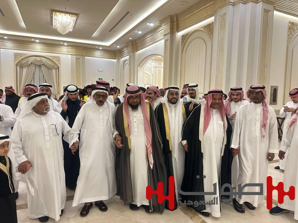 الحدّاد وخضير يحتفلان بزفاف ريان