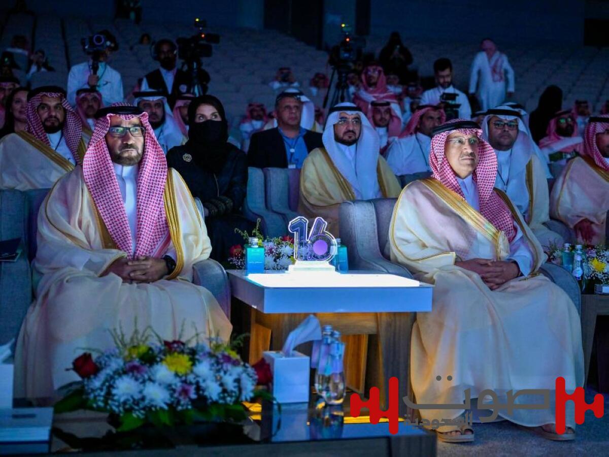 وزير التعليم يُدشن الموسم الـ16 لبطولات اتحاد الرياضة الجامعية