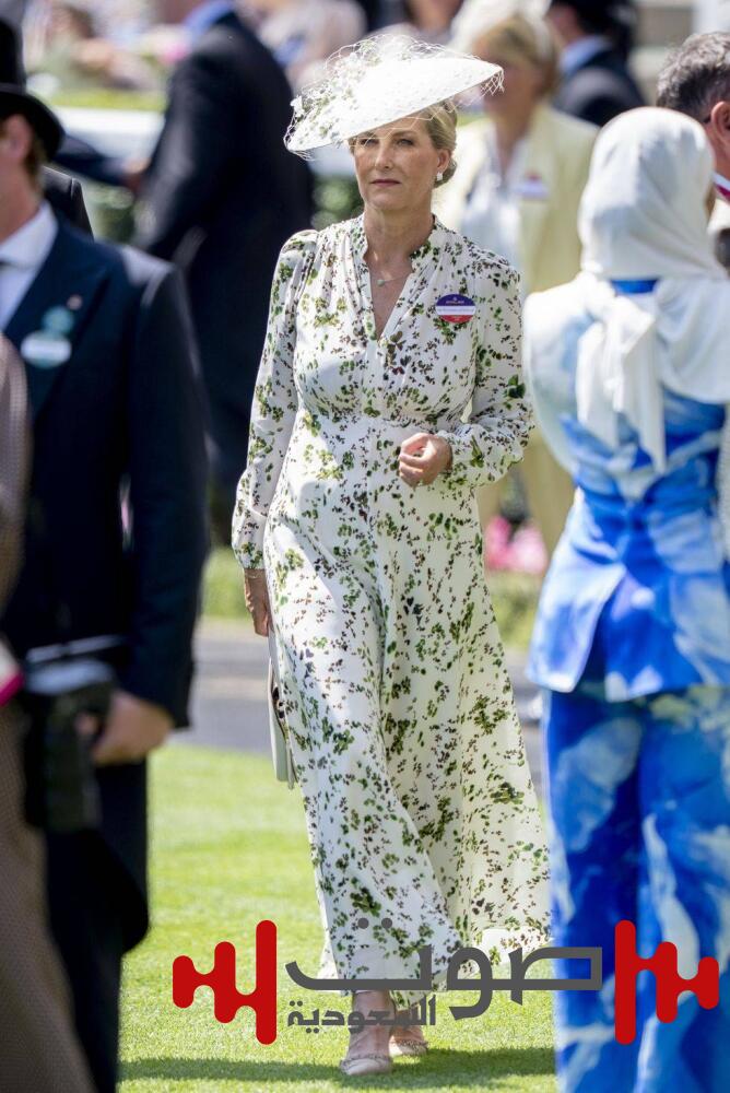 زارا تيندال تتصدر مشهد الأناقة في يوم السيدات بـRoyal Ascot 2025