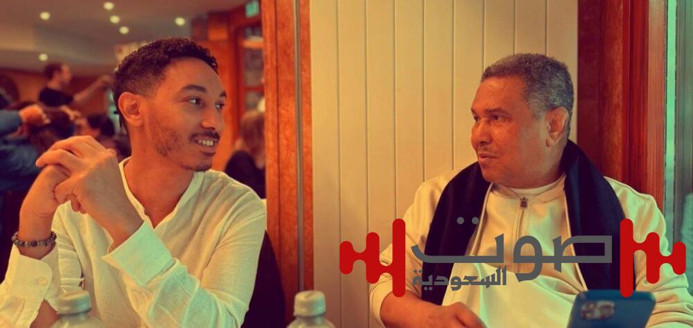 «بـ صوت والده».. نجل محمد عبده يفاجئ الجمهور بأغنية جديدة من ألحانه