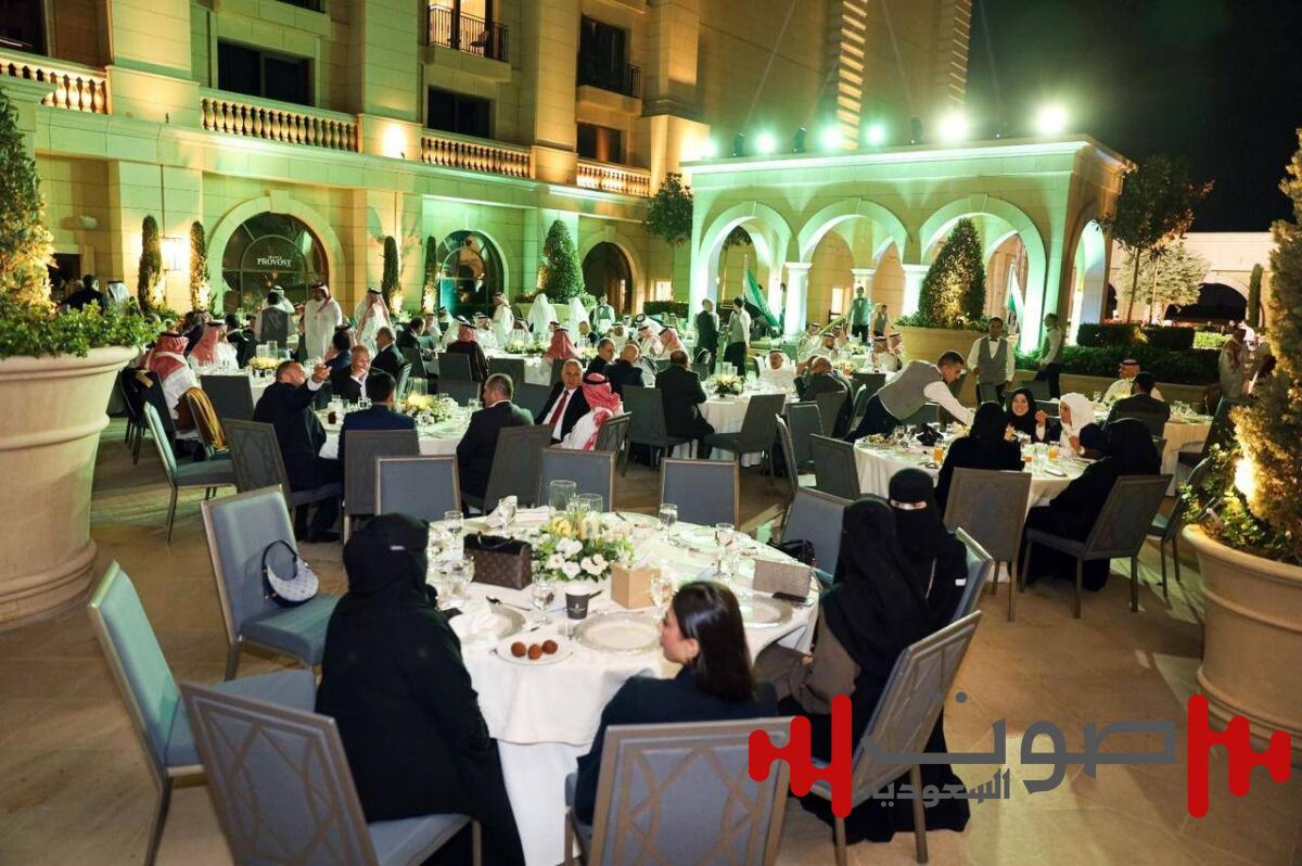 سفارة خادم الحرمين الشريفين في عمان تحتفي برئيس الغرف السعودية