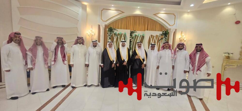 آل قبيس يحتفلون بعبد الإله