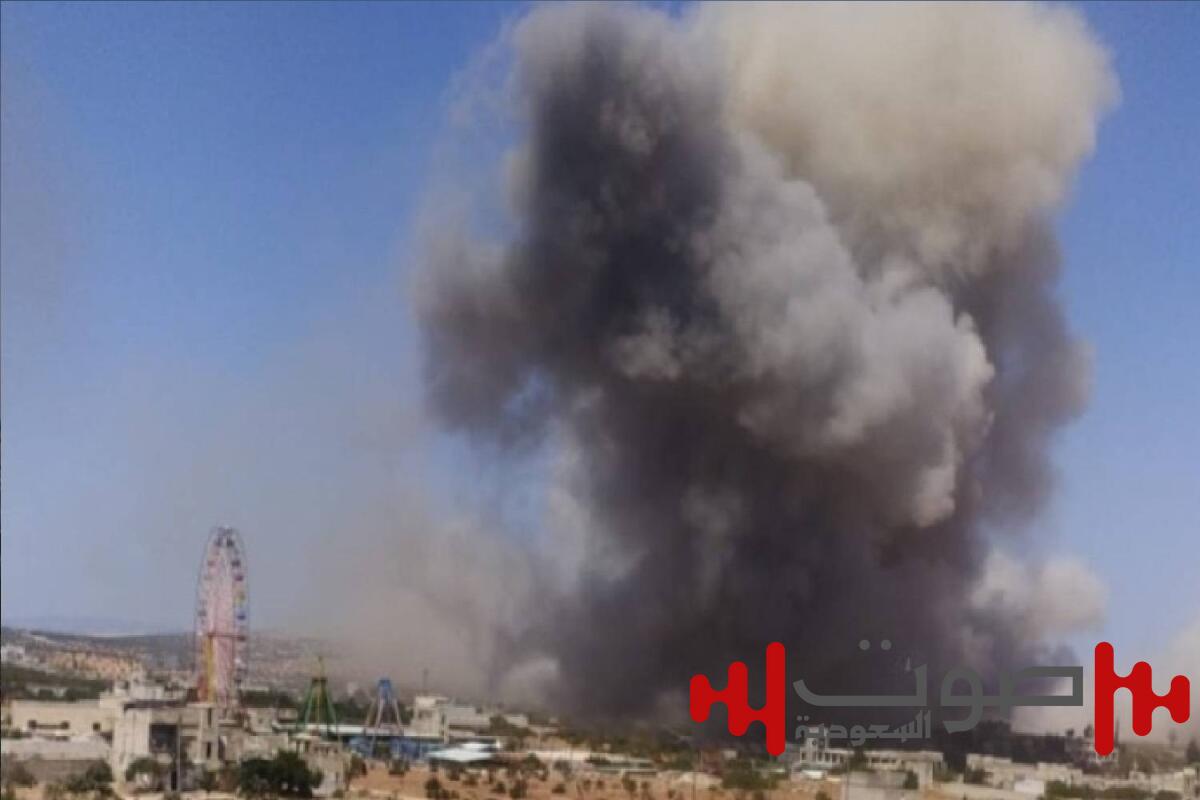 مقتل وإصابة 9 أشخاص في انفجار مخزن أسلحة في إدلب