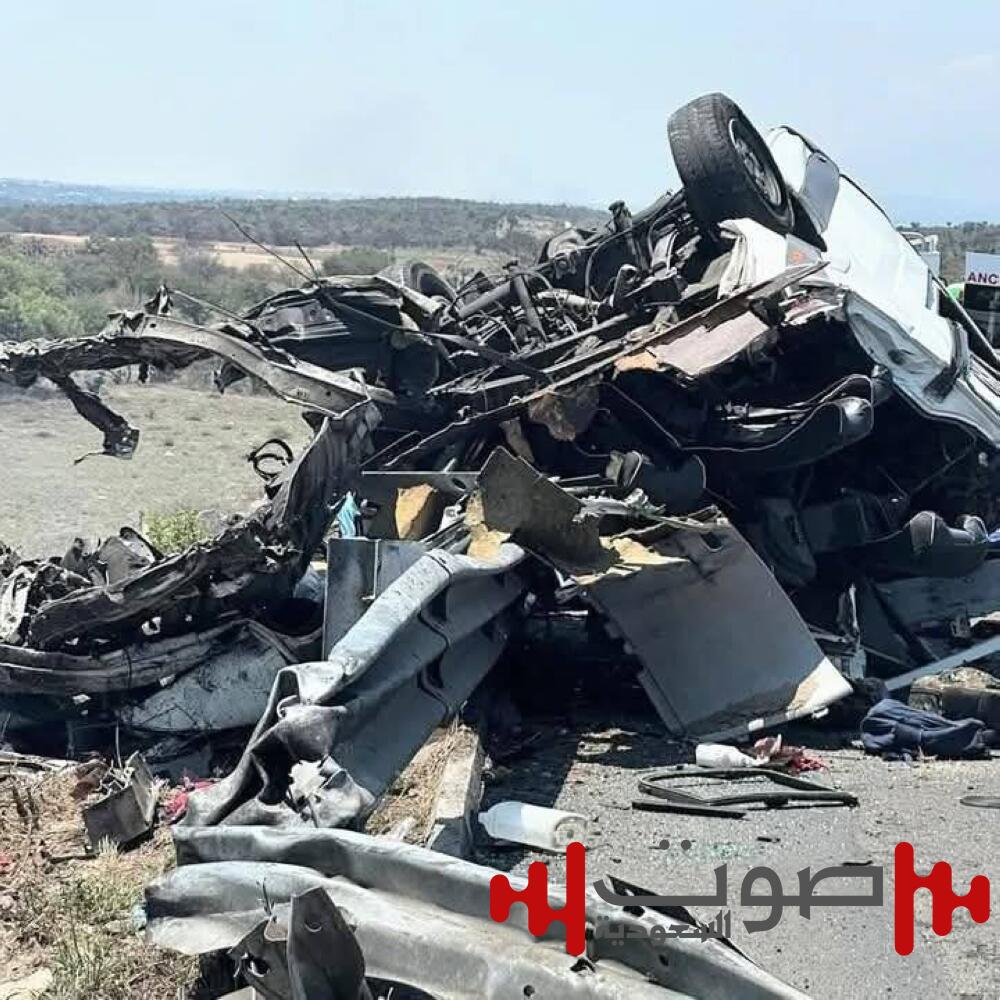 21 قتيلاً في تصادم مروع بالمكسيك