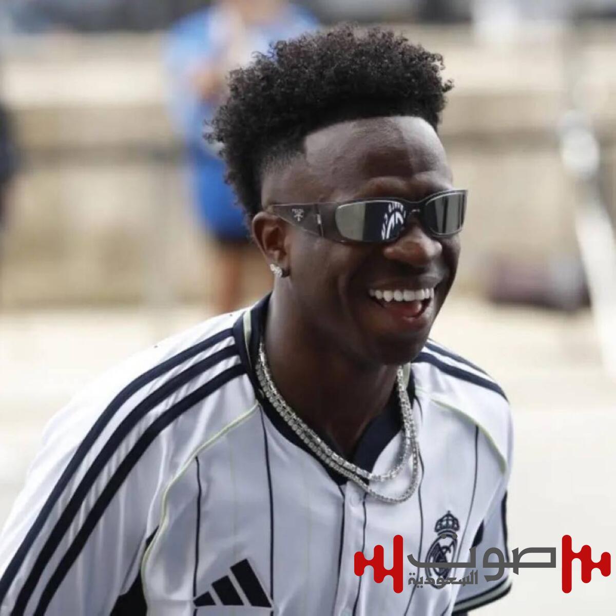 «فينيسيوس» يمنح ريال مدريد فرصة أخيرة للتجديد.. والاتحاد ينتظر