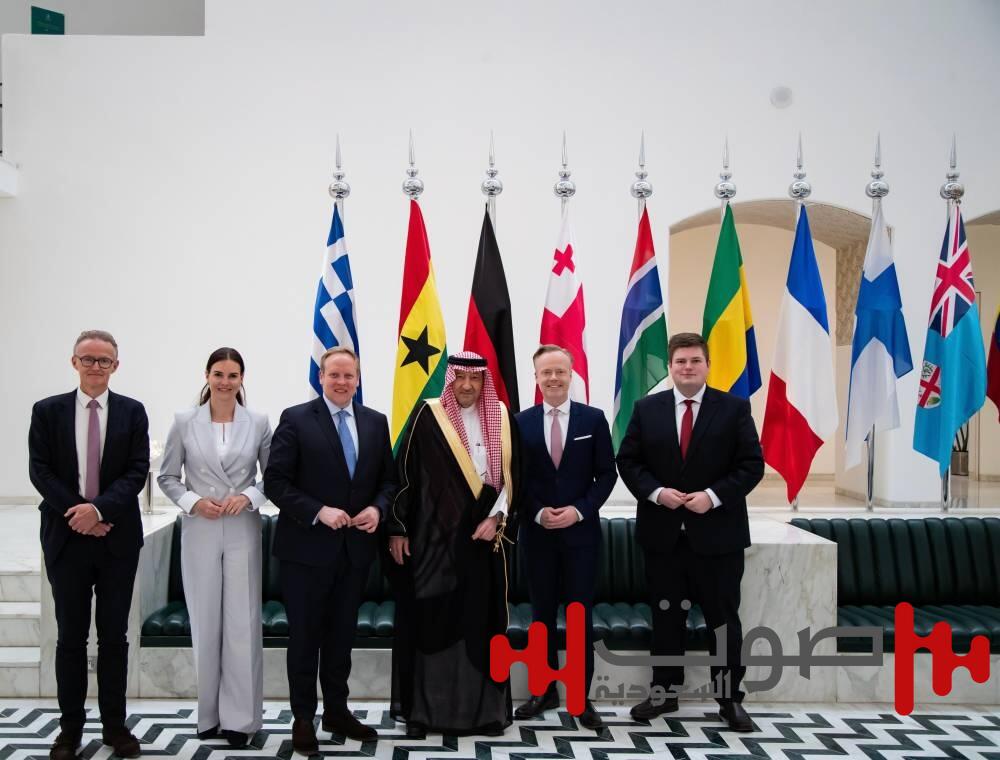 نائب وزير الخارجية يستقبل وفد مؤسسة كونراد أيدناور البحثية الألمانية