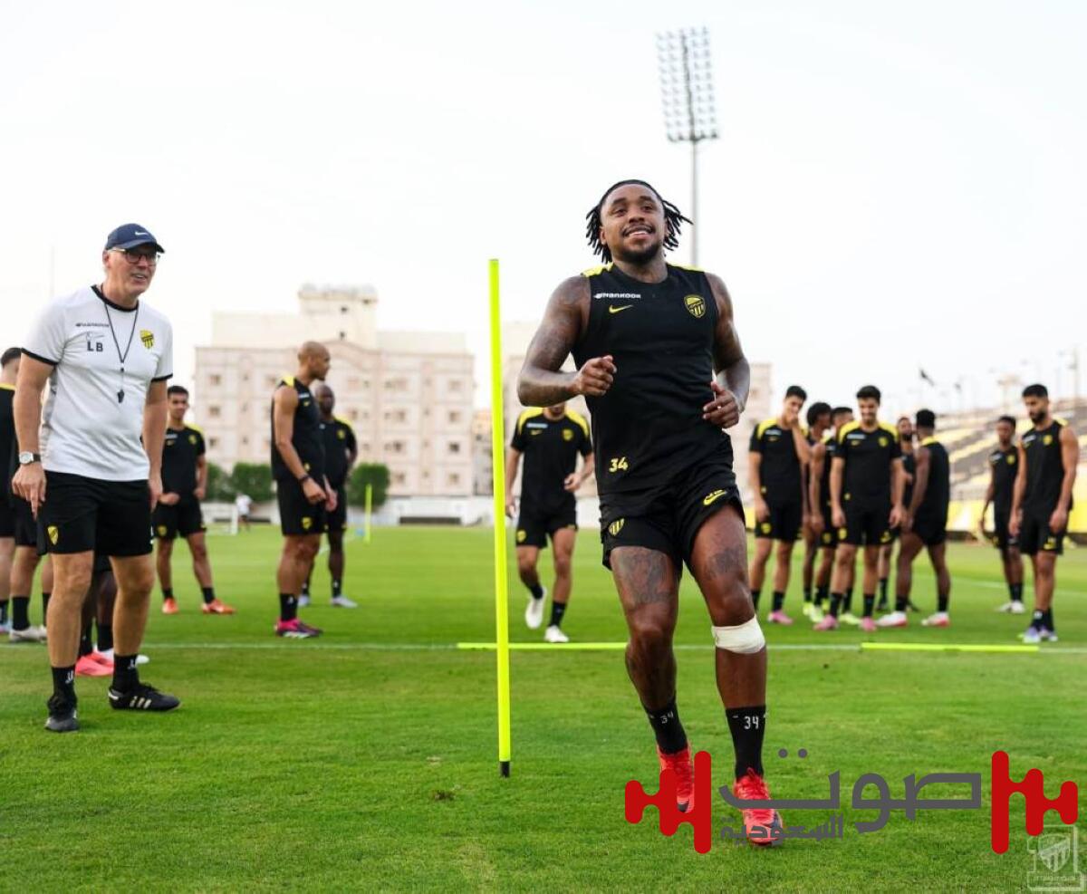 للمنافسة على القمة.. الاتحاد يواجه النجمة