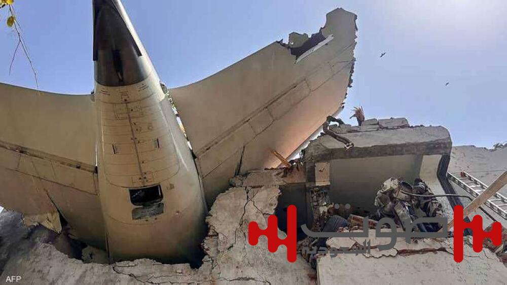 لماذا لا توجد كاميرات في قمرة قيادة الطائرات؟!.. الكابتن طيار البتال يجيب عبر «عكاظ»