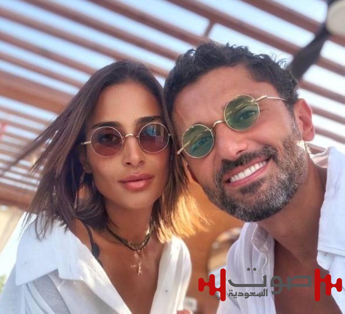 رسالة كريم محمود عبد العزيز لزوجته تُنهي شائعات الانفصال