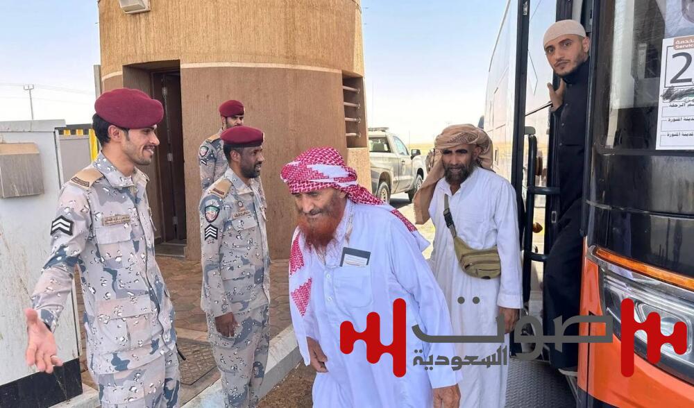 «حرس الحدود» تسهّل إجراءات مغادرة ضيوف الرحمن عبر منفذ الوديعة