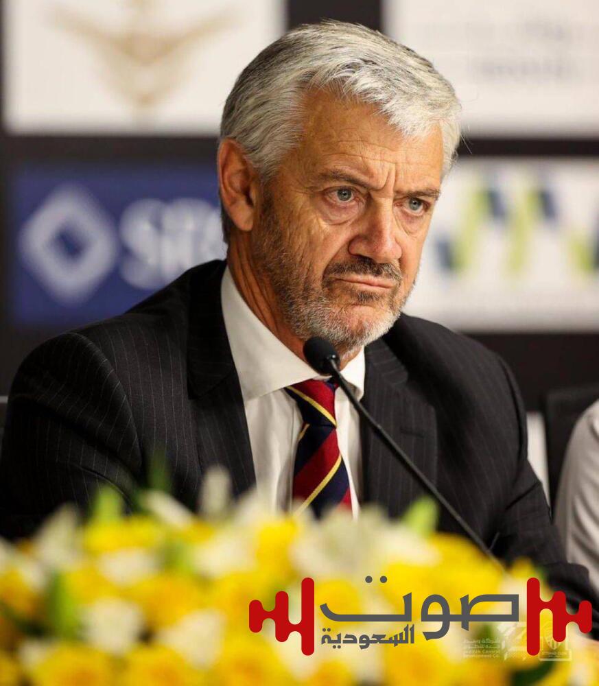 دومينغو: رغم تفاقم الإصابات حافظنا على صدارة الدوري