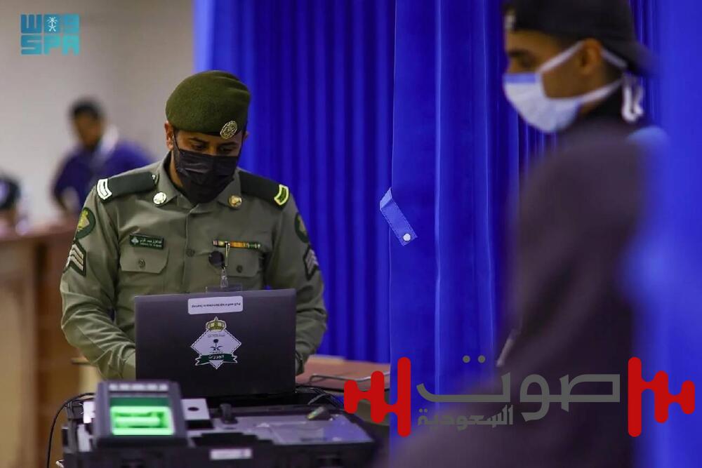 «الجوازات» تتحقق من هوية التائهين والمنوَّمين من خلال الخدمات الإلكترونية المتنقلة