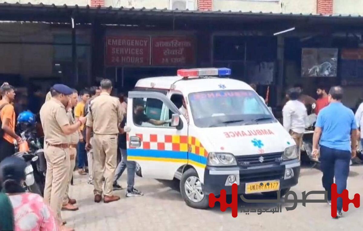 قرود تُشعل كارثة في معبد هندي.. صعق كهربائي وتدافع مميت