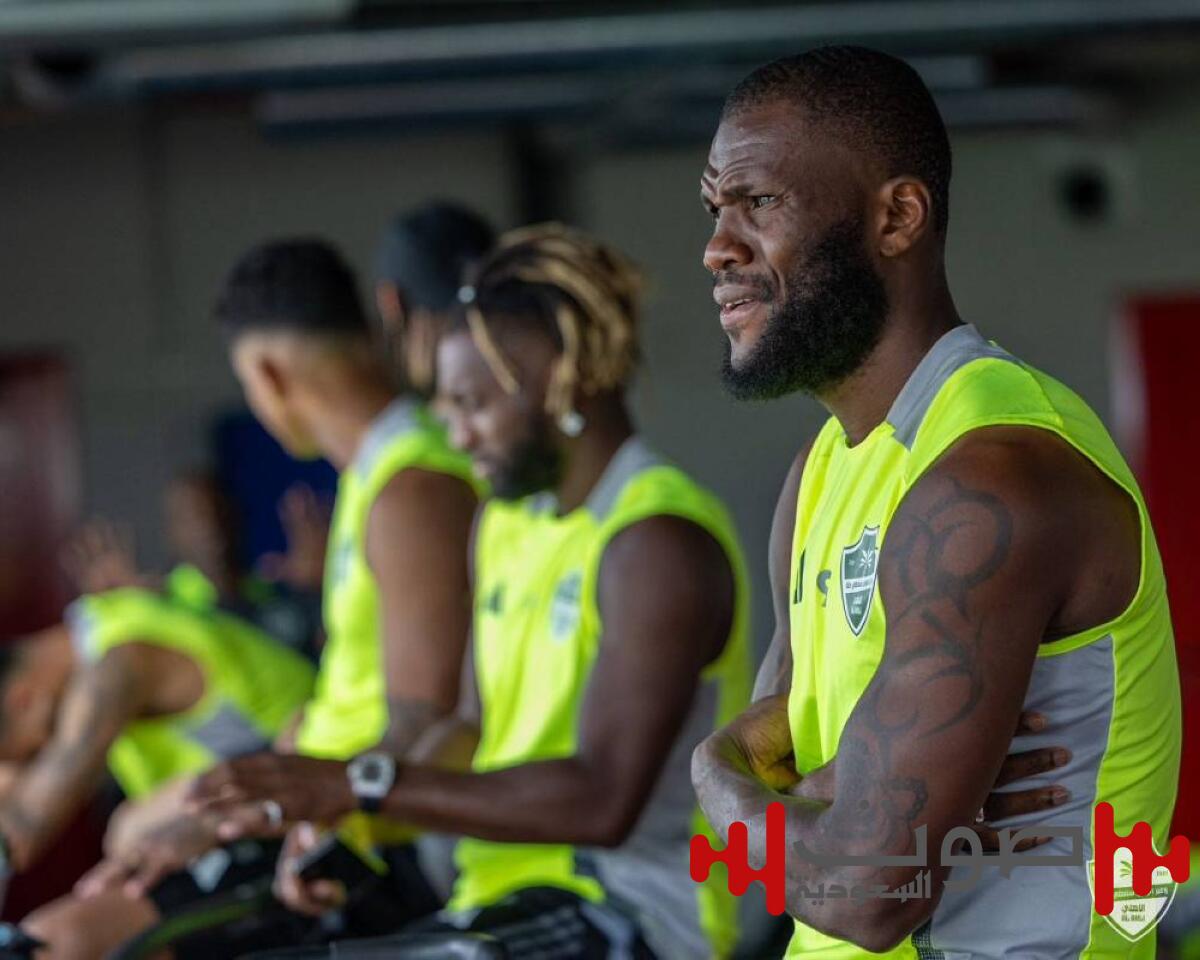 نصراوي يُعيد لاعب الأهلي « كيسيه » للدوري الإيطالي