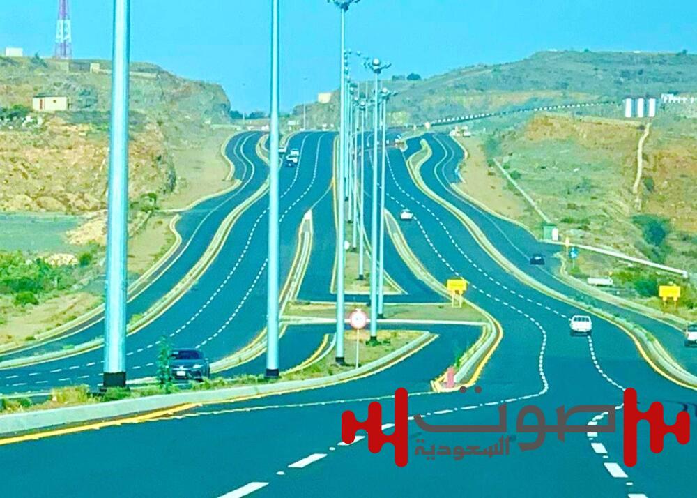 أبها: «مرحباً ألف» يعاني من سوء الأرصفة وغياب المخارج