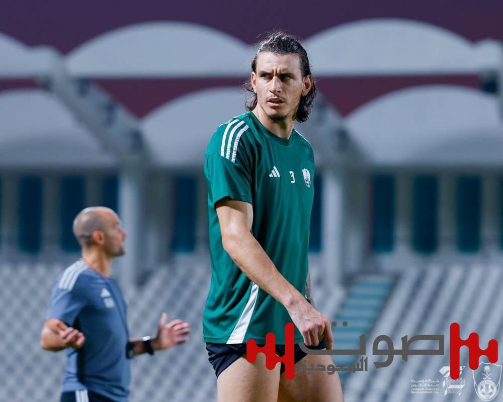 إيبانيز.. صاحب الأرقام.. رأسٌ يقلب المعادلة